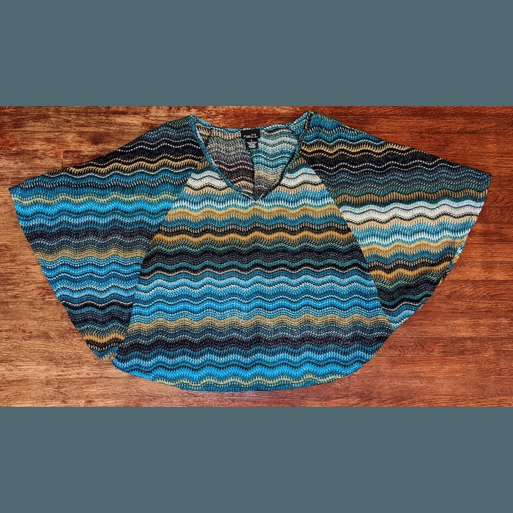 Rue21 Blue Brown boho hippie crochet batwing bell sleeve crop Waffle Knit blouse